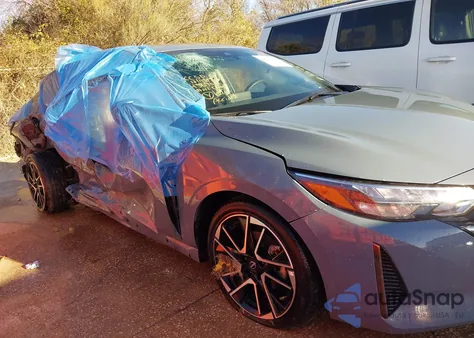 2025 Nissan Sentra Sr z USA, uszkodzony, nr VIN 3N1AB8DV7SY358307